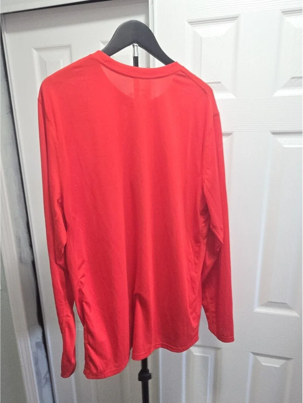 Nike Dri Fit XL Men's Long Sleeve T-shirt Red